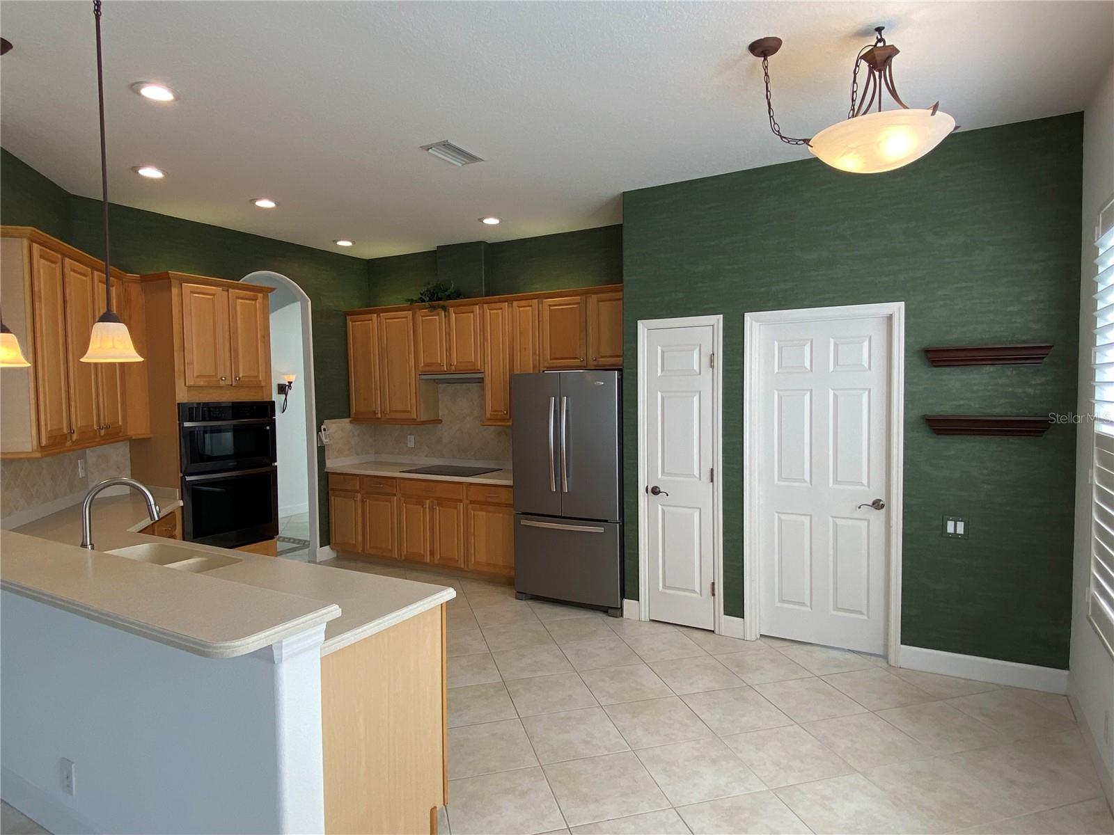 RIVER POINT OF MANATEE - Residential Lease