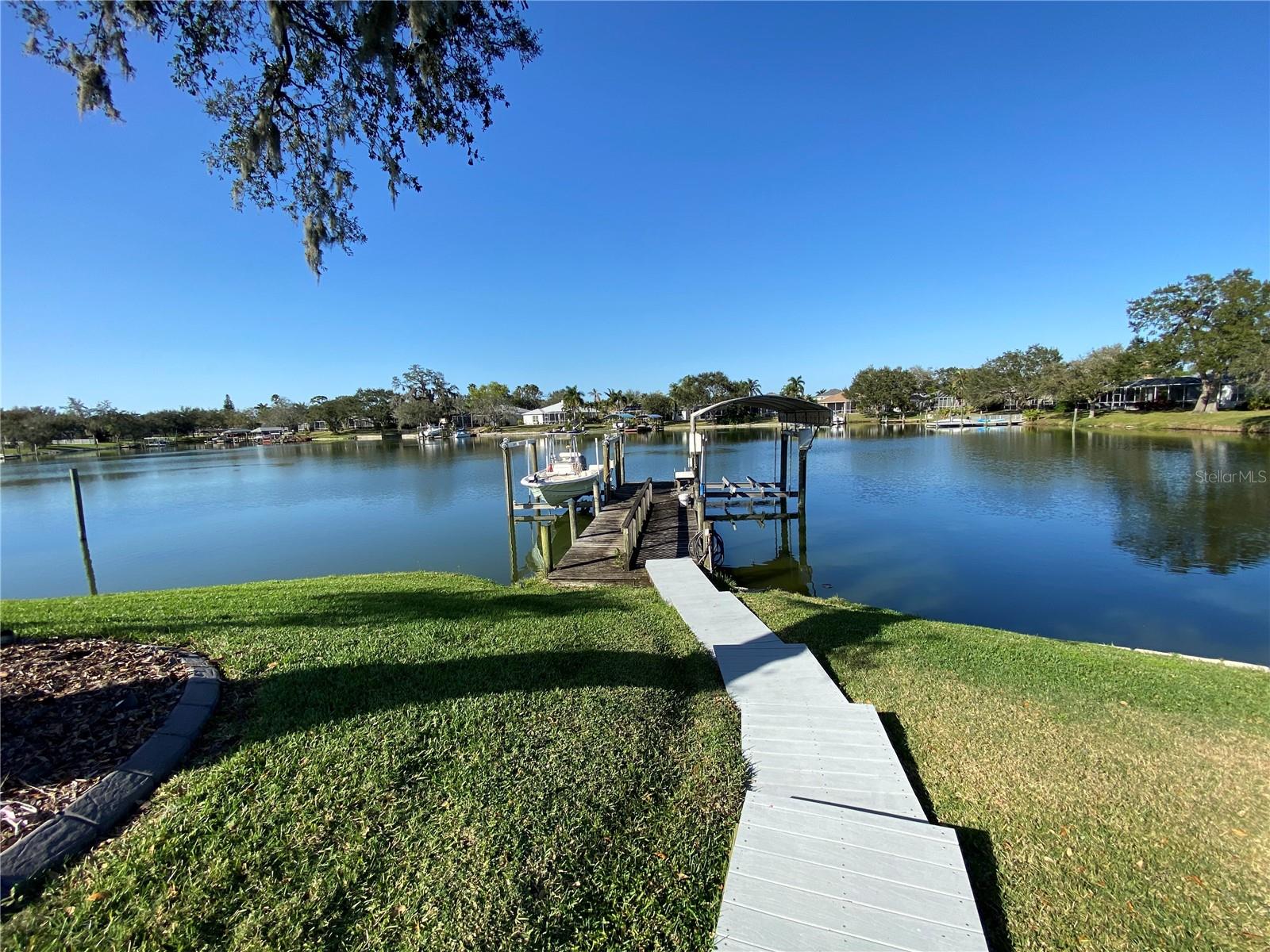 RIVER POINT OF MANATEE - Residential Lease