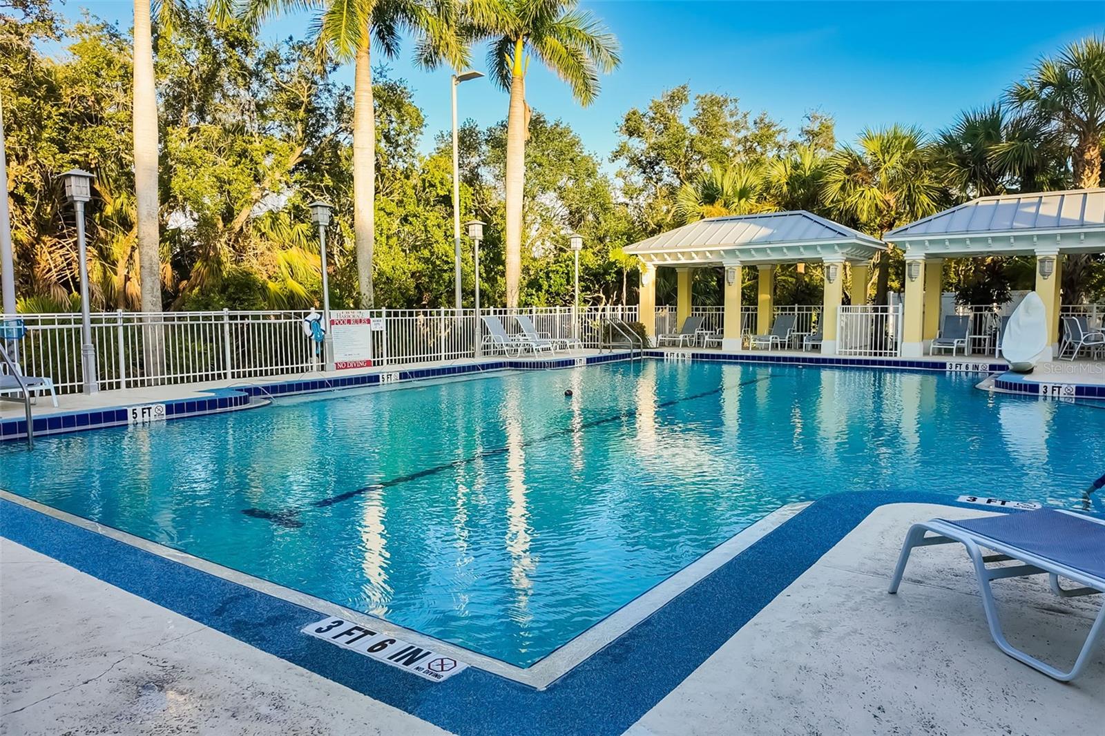 HARBORAGE ON BRADEN RIVER III PH I - Residential