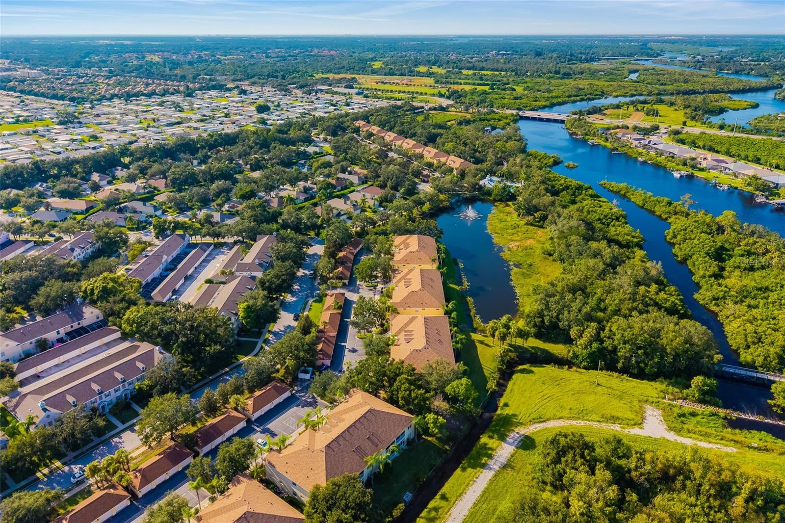 HARBORAGE ON BRADEN RIVER III PH I - Residential
