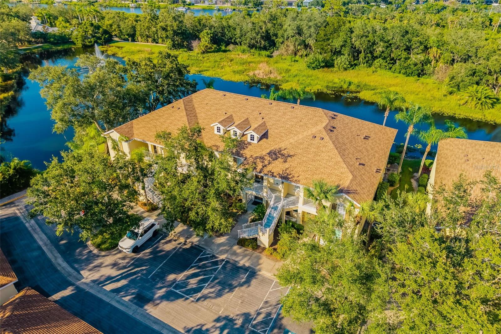 HARBORAGE ON BRADEN RIVER III PH I - Residential
