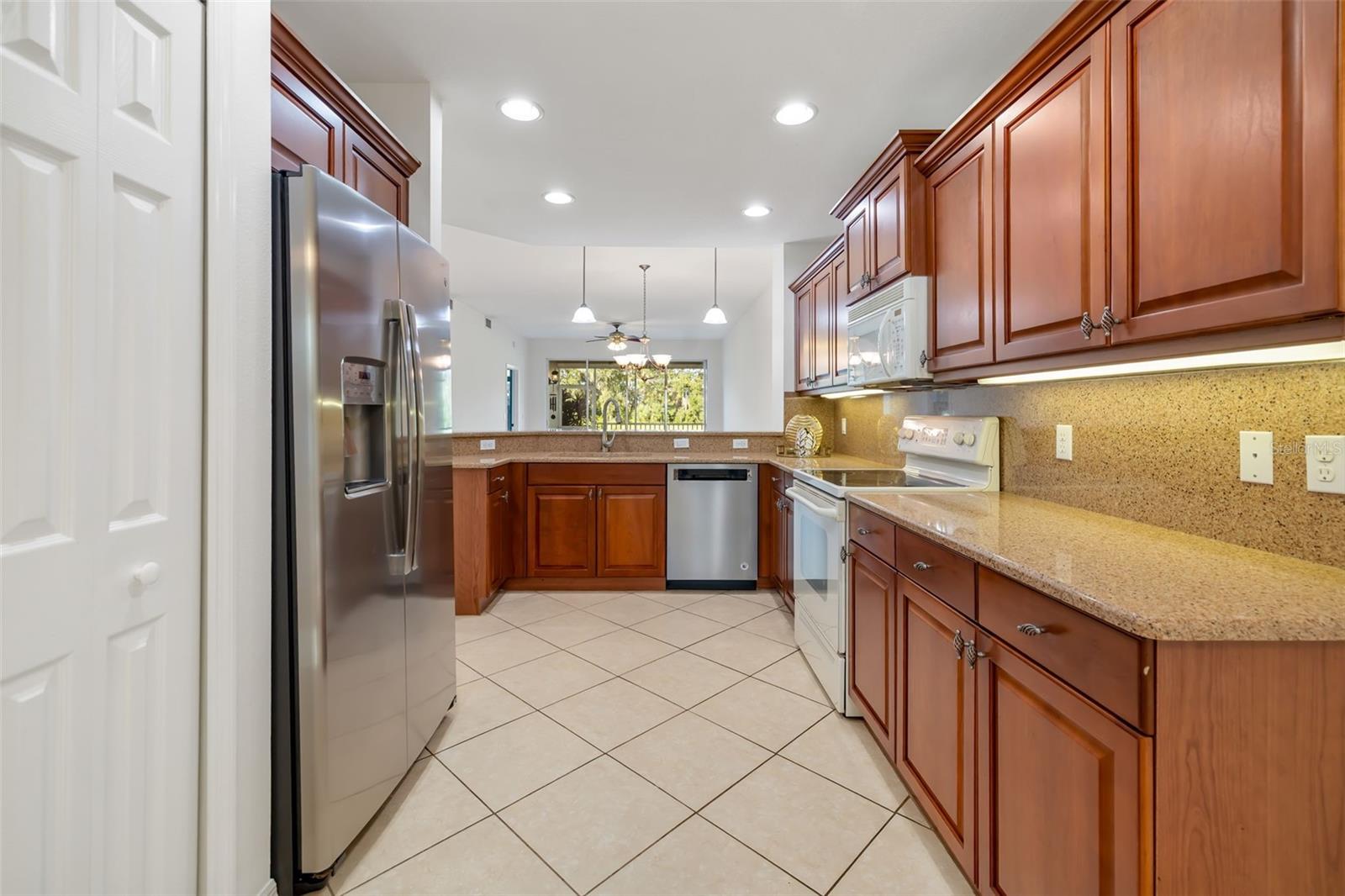 HARBORAGE ON BRADEN RIVER III PH I - Residential