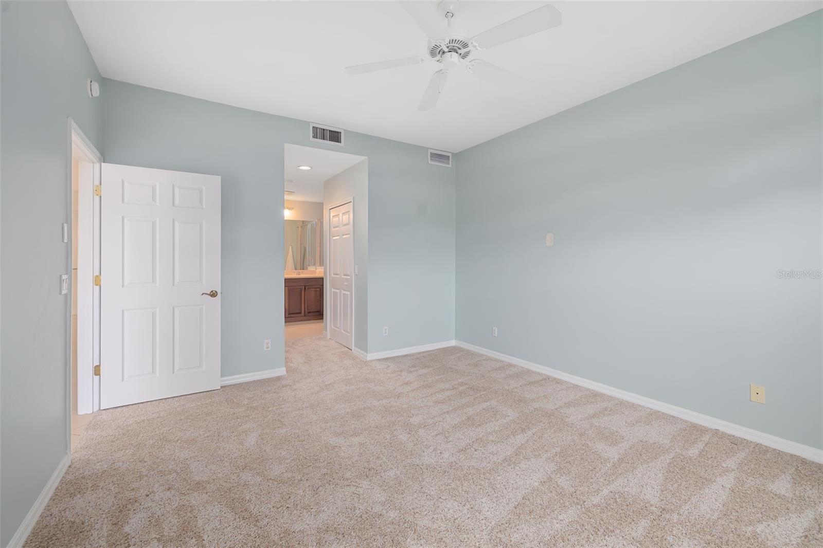 HARBORAGE ON BRADEN RIVER III PH I - Residential