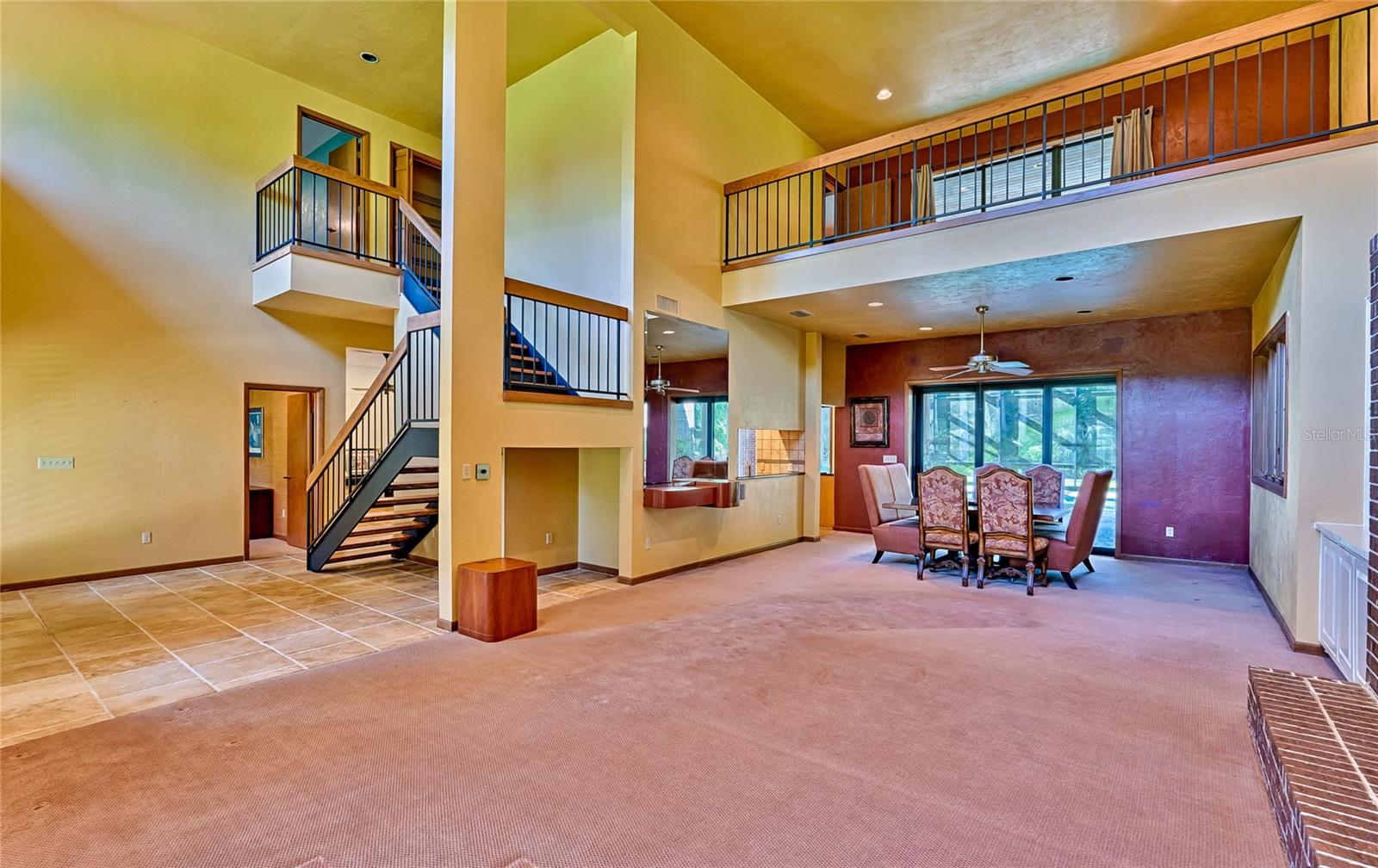 FEATHERWOOD - Residential