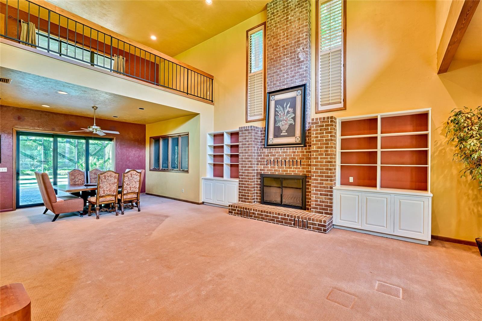 FEATHERWOOD - Residential