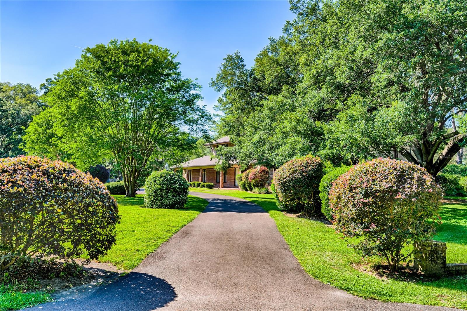 FEATHERWOOD - Residential