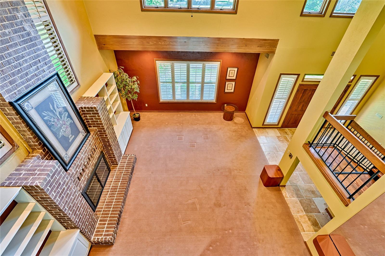 FEATHERWOOD - Residential