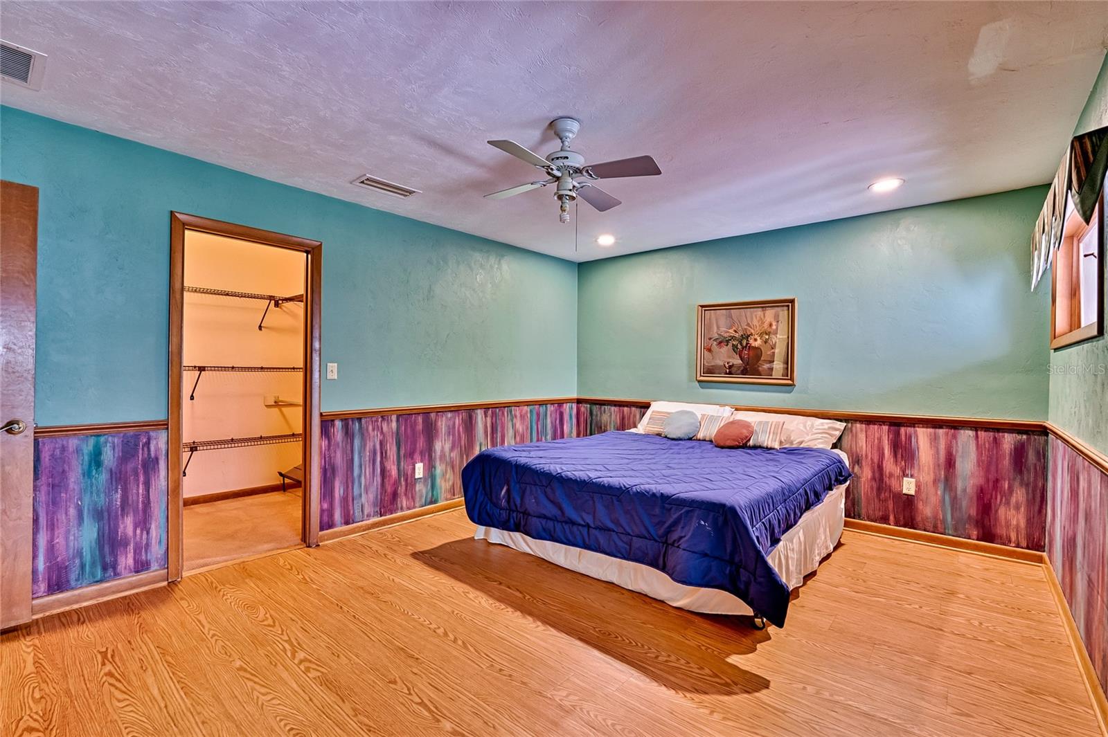 FEATHERWOOD - Residential