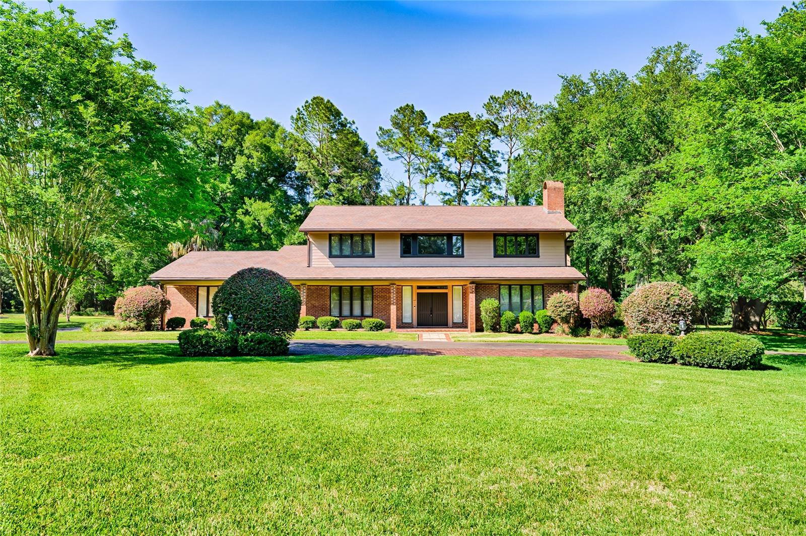 FEATHERWOOD - Residential