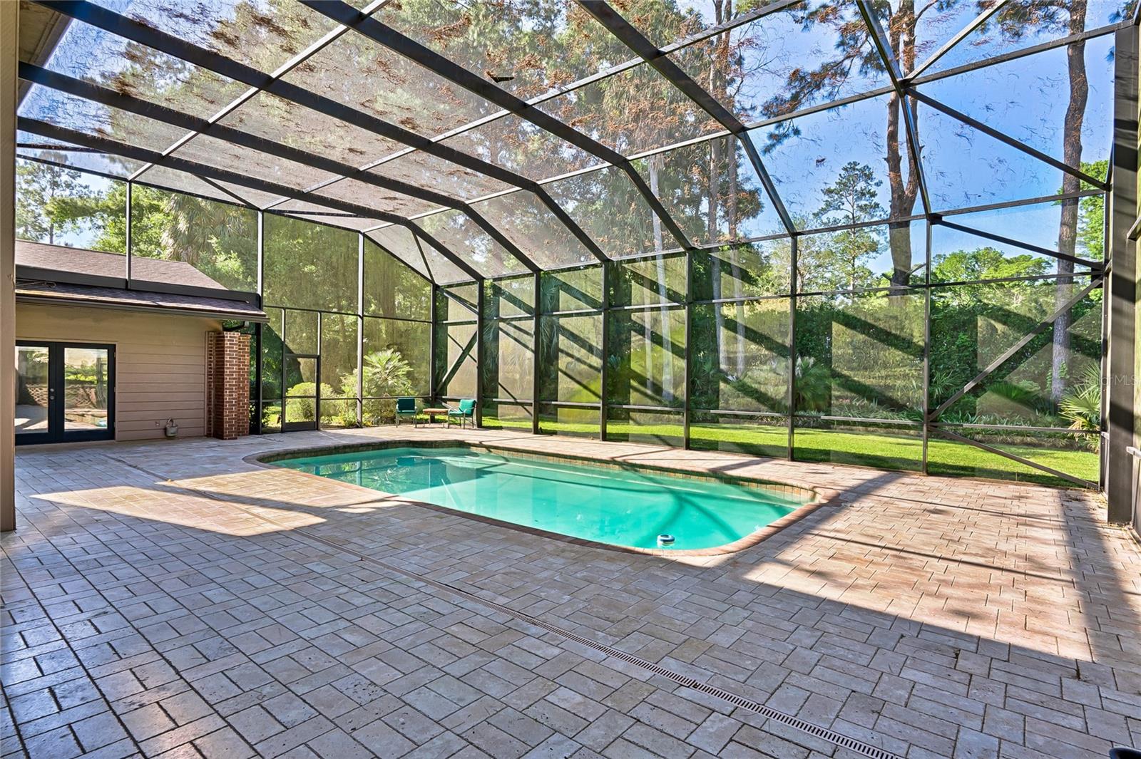 FEATHERWOOD - Residential