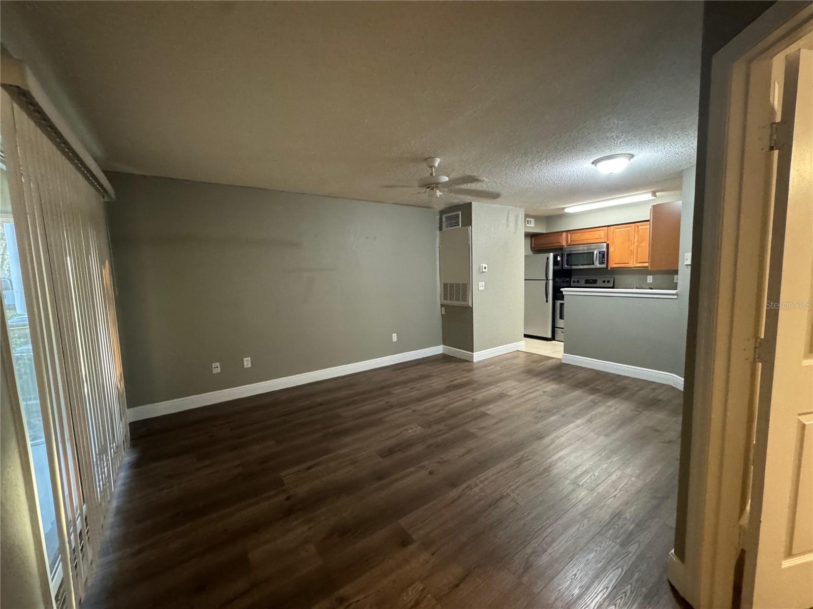 BELMONT/PK CENTRAL CONDO - Residential Lease
