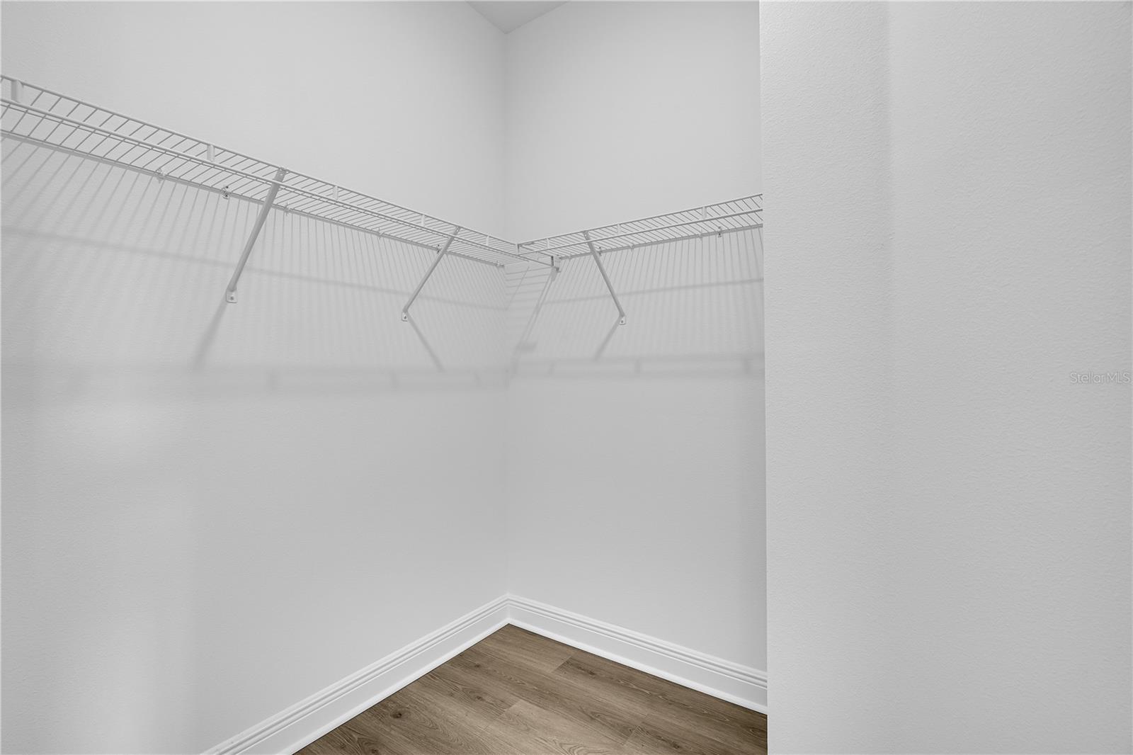 HILLS OF MINNEOLA - Residential Lease