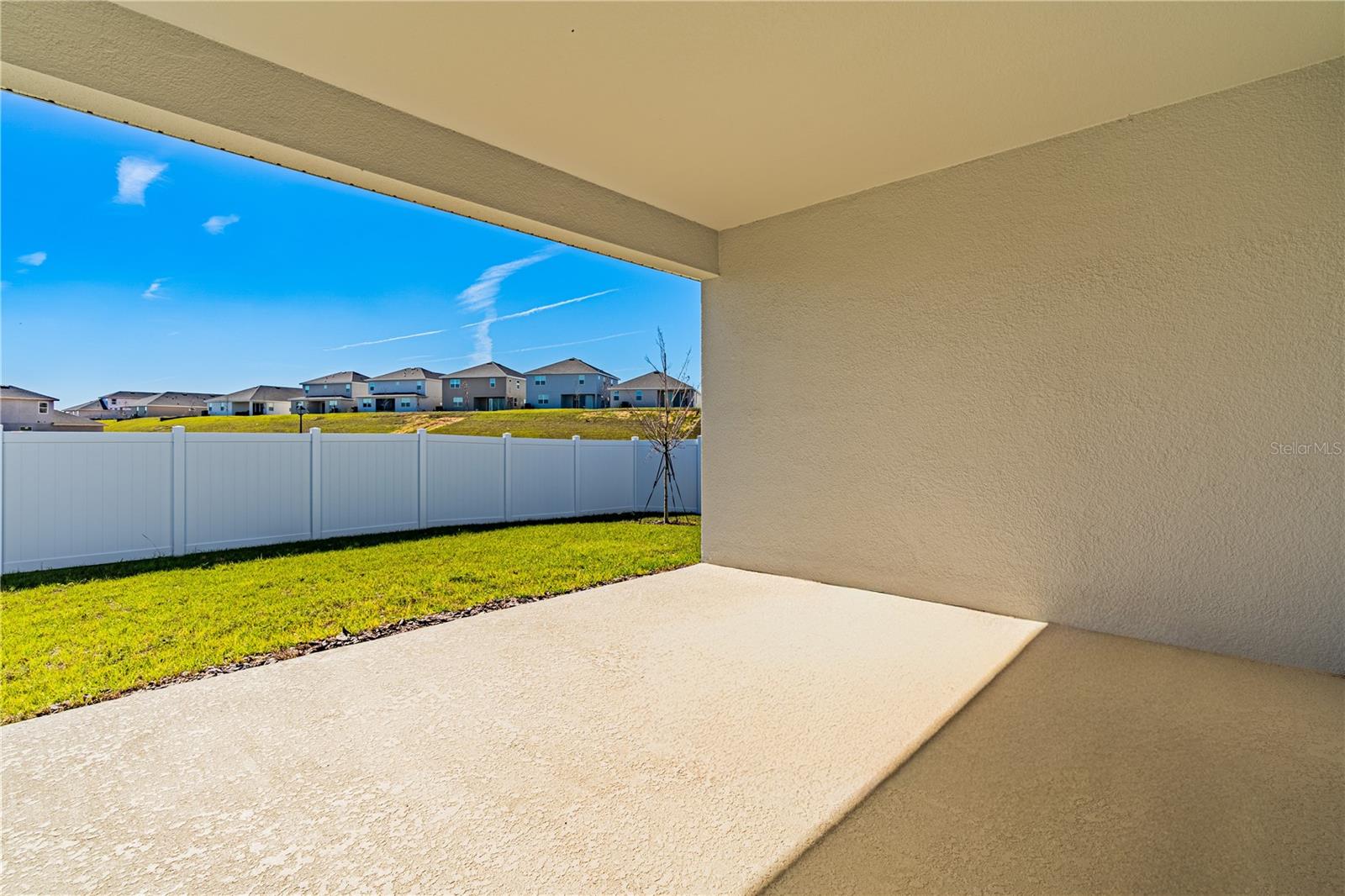 HILLS OF MINNEOLA - Residential Lease