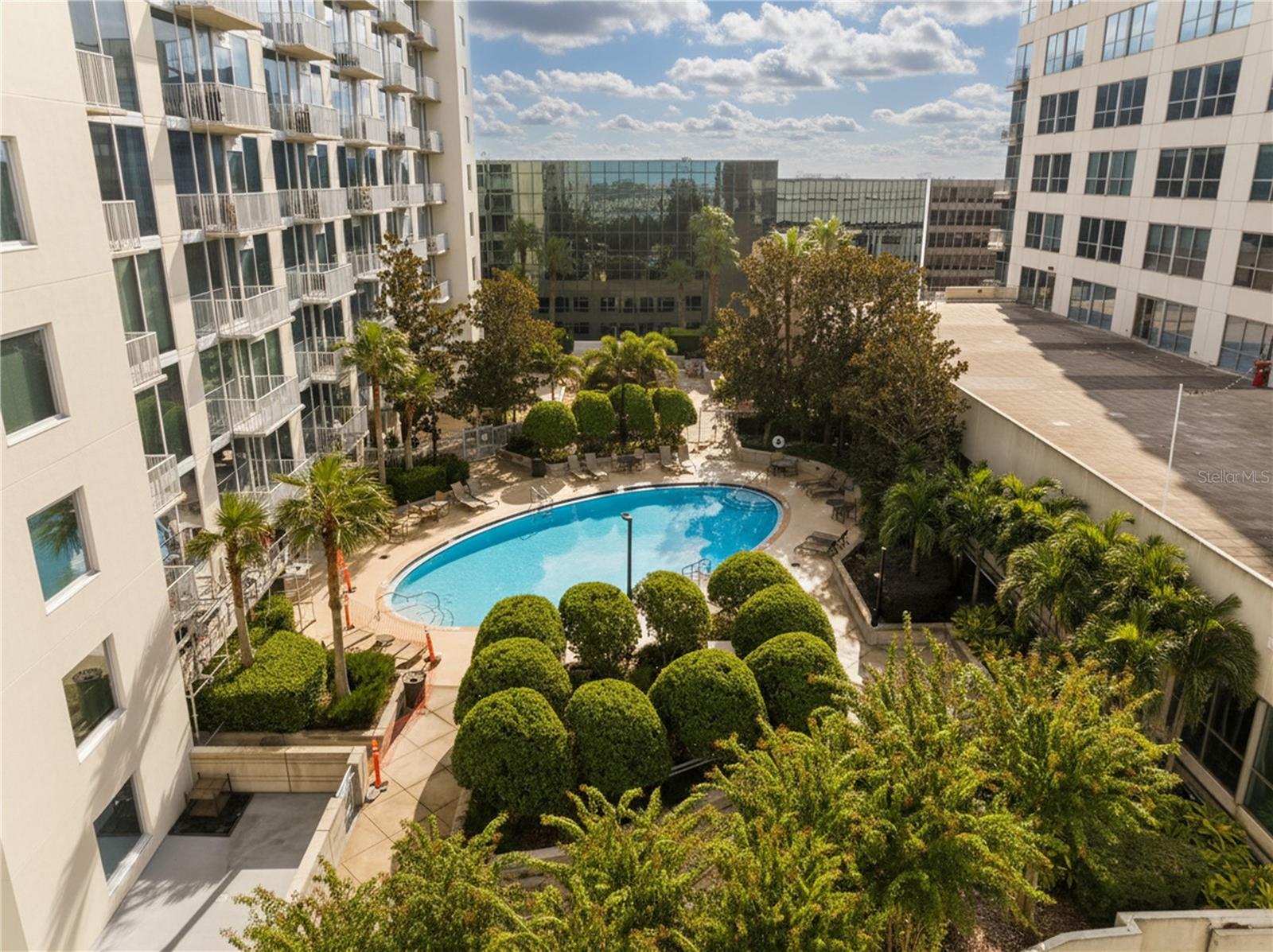 SOLAIRE/PLAZA CONDO - Residential