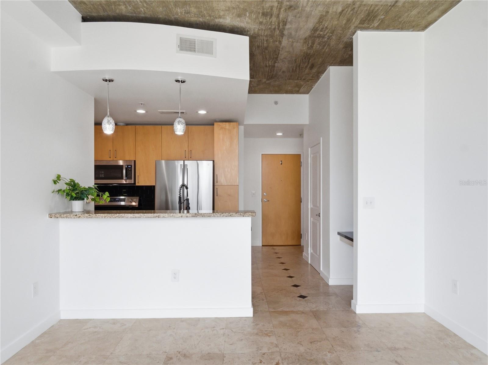 SOLAIRE/PLAZA CONDO - Residential