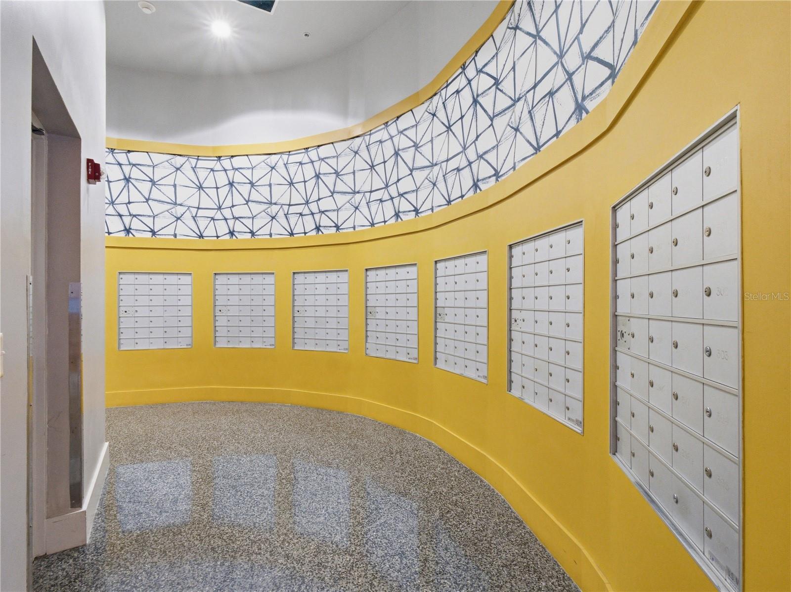 SOLAIRE/PLAZA CONDO - Residential