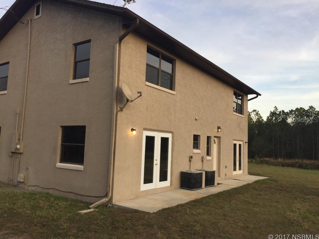 Tropical Estates Unrec 1200 - Residential