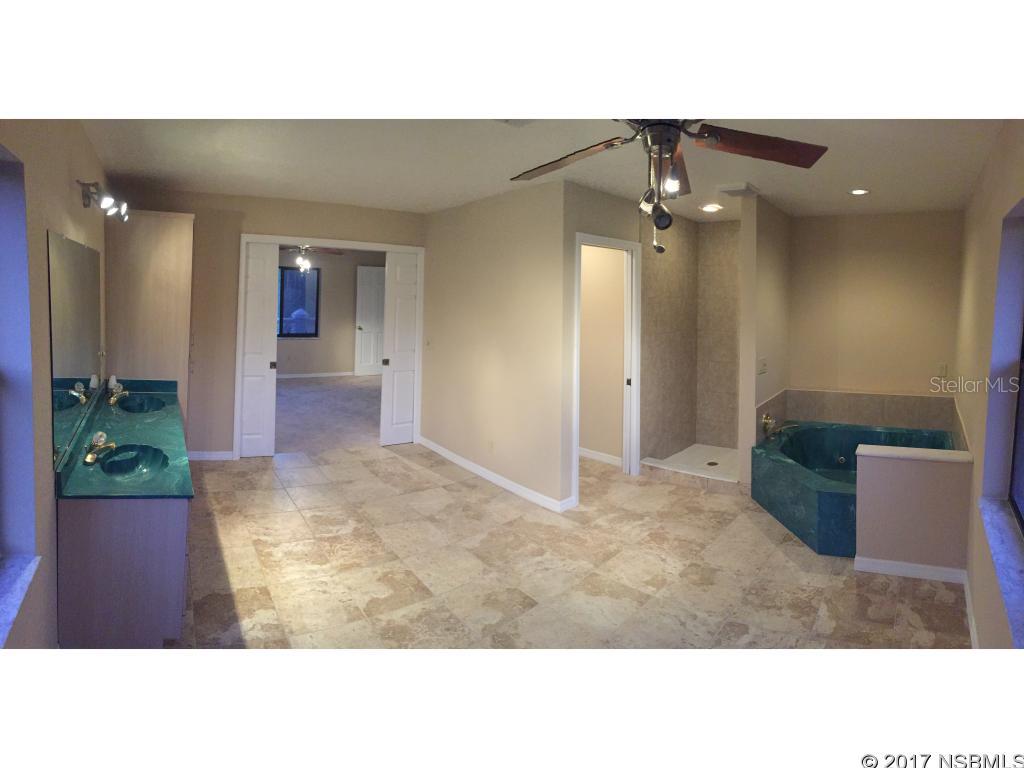 Tropical Estates Unrec 1200 - Residential