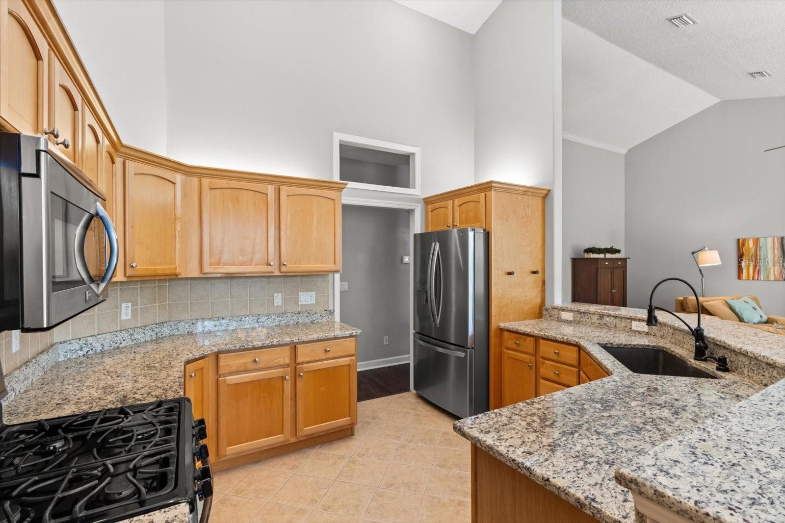 BLACK DIAMOND RANCH - Residential