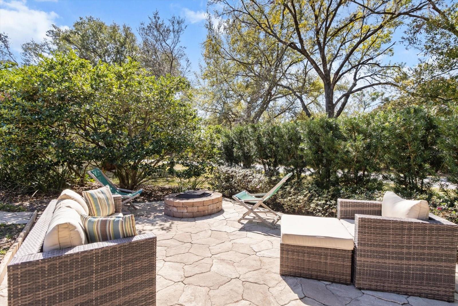 BLACK DIAMOND RANCH - Residential