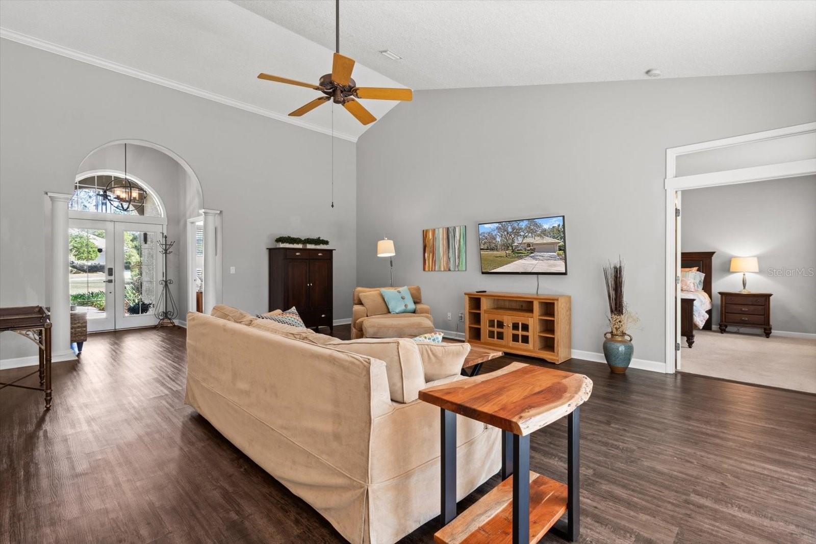 BLACK DIAMOND RANCH - Residential