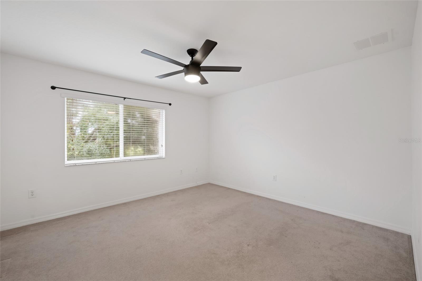 AUTUMNWOOD GROVE - Residential