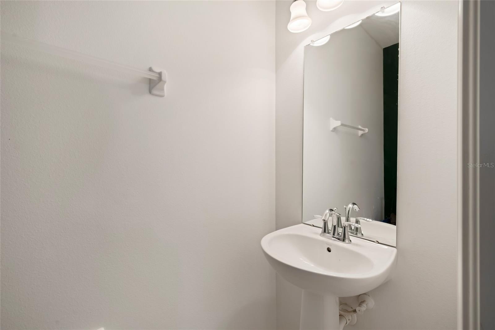 AUTUMNWOOD GROVE - Residential