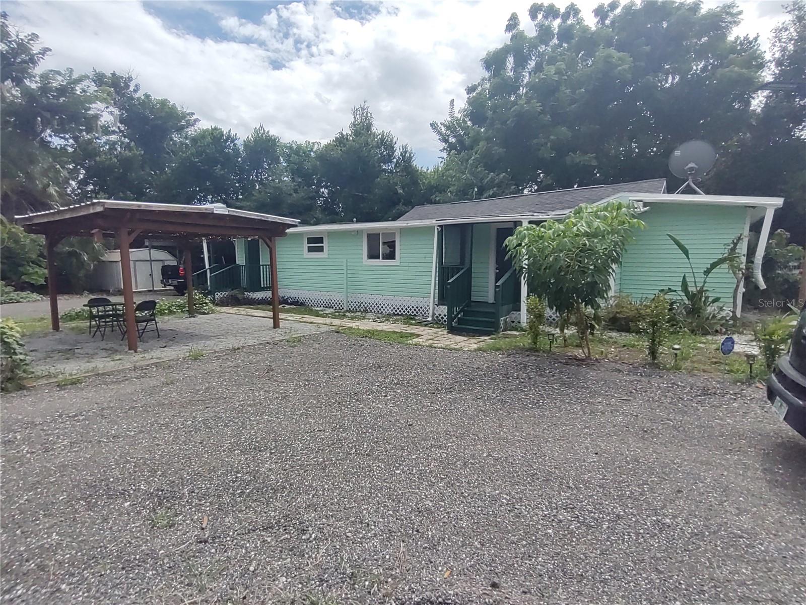 901 HIBISCUS COURT