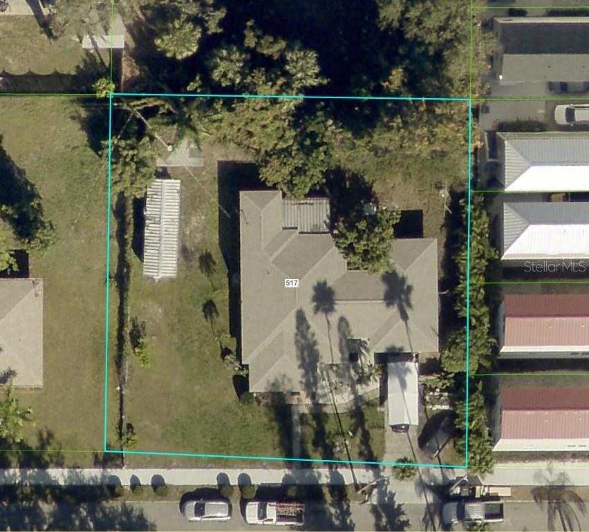 Photo of 517 4th Avenue E, Bradenton, FL 34208 (MLS # A4704369)