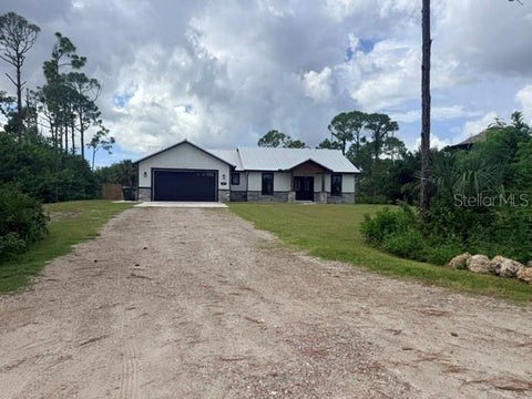 Featured picture for the property J1005223