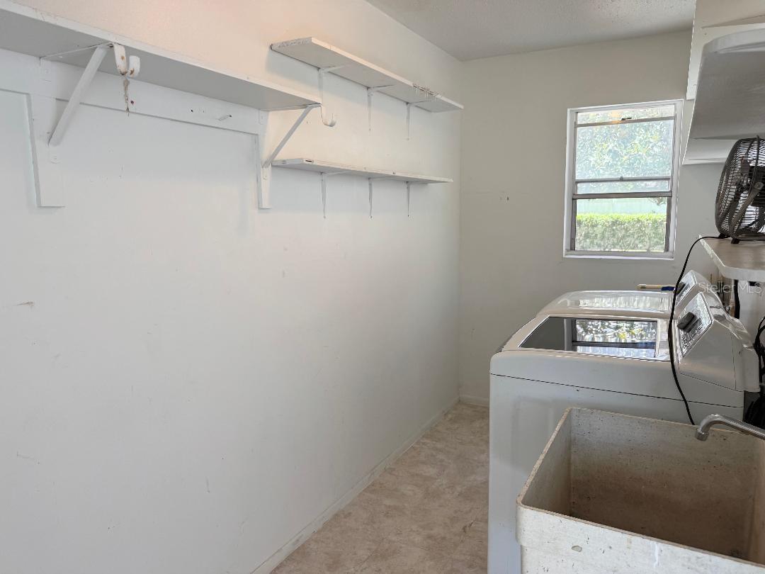 STRATHMORE RIVERSIDE I - Residential