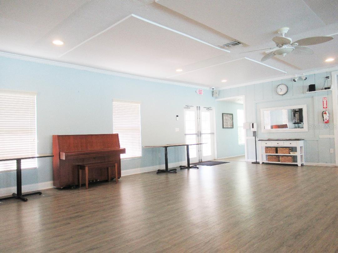 STRATHMORE RIVERSIDE I - Residential