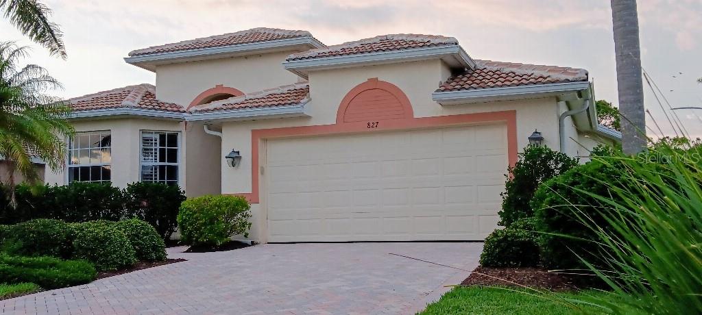 827 PLACID LAKE DRIVE