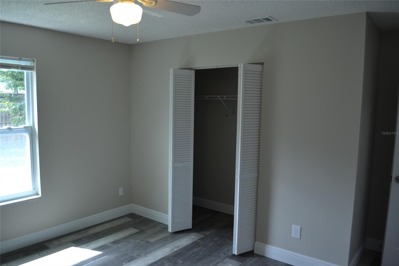 Florida Shores 01 - Residential