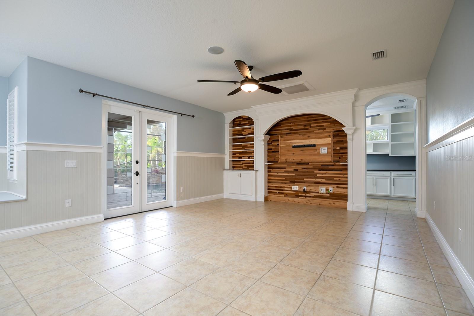 ENCLAVE AT TUSCANY - Residential