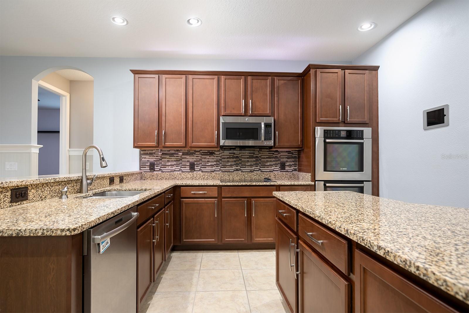 ENCLAVE AT TUSCANY - Residential