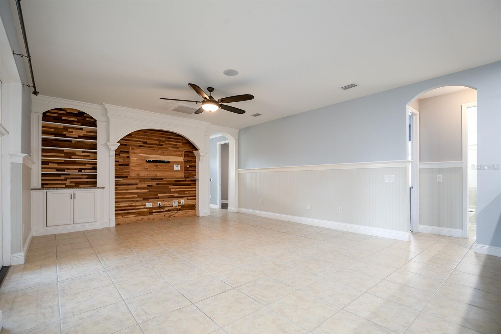 ENCLAVE AT TUSCANY - Residential