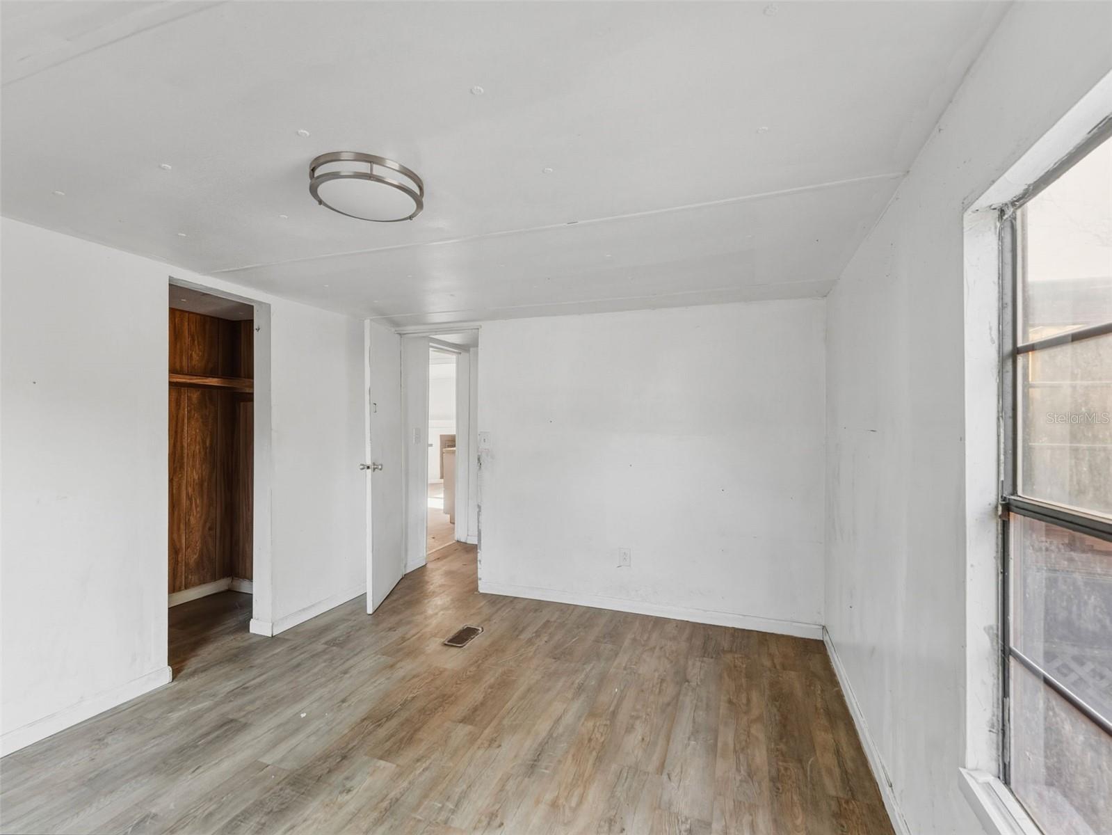 FUSSELL RD AREA - Residential