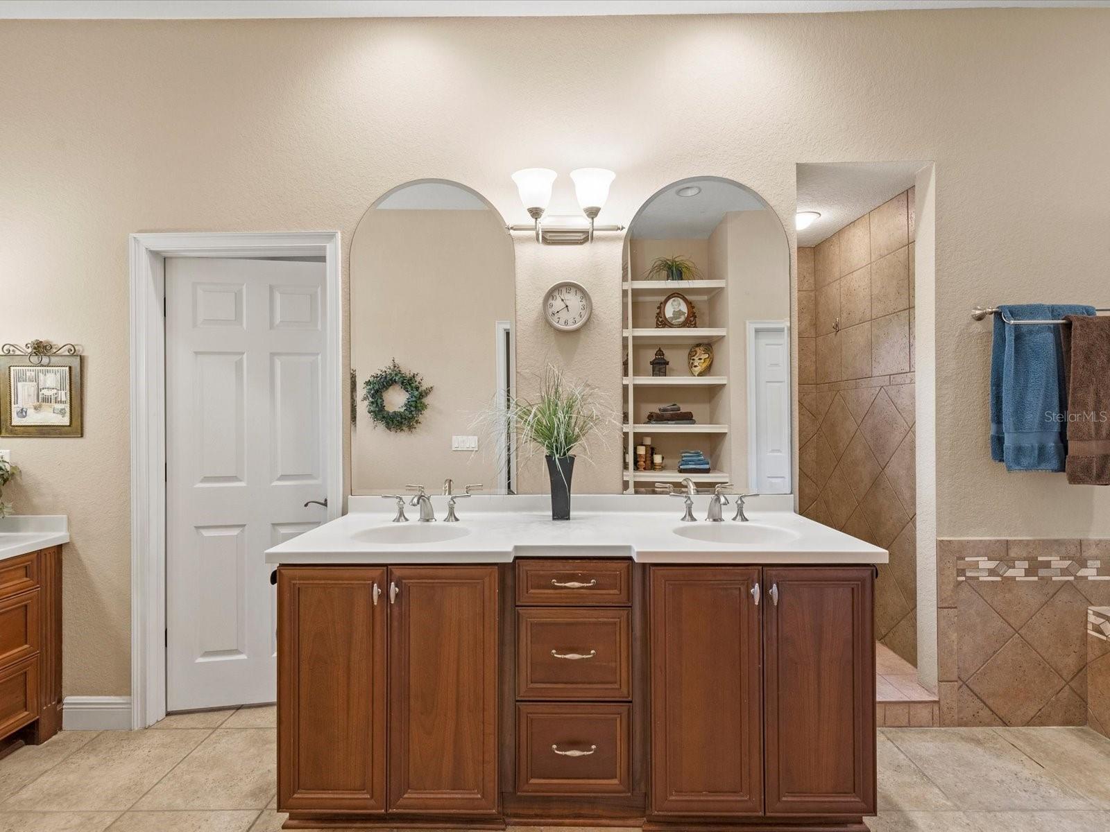 EAGLE CREST SUB - Residential