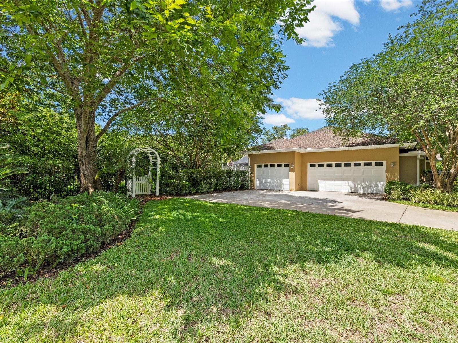 EAGLE CREST SUB - Residential