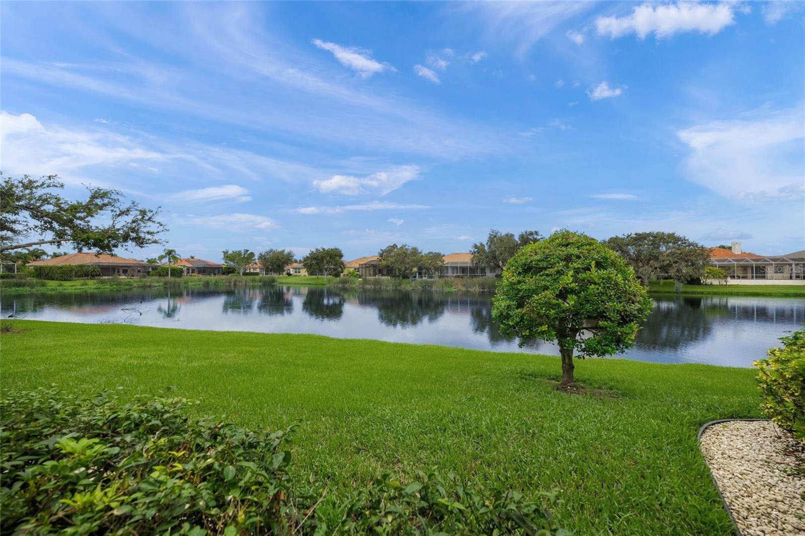 BARTON FARMS, LAUREL LAKES - Residential