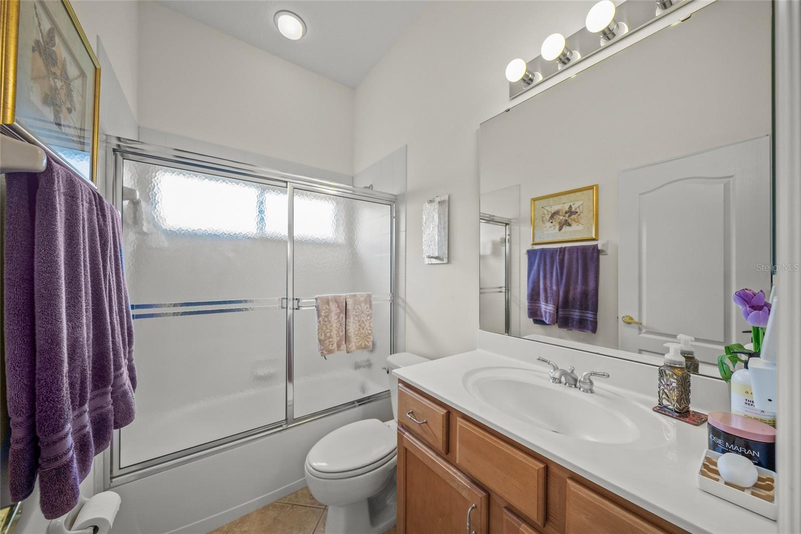 BARTON FARMS, LAUREL LAKES - Residential