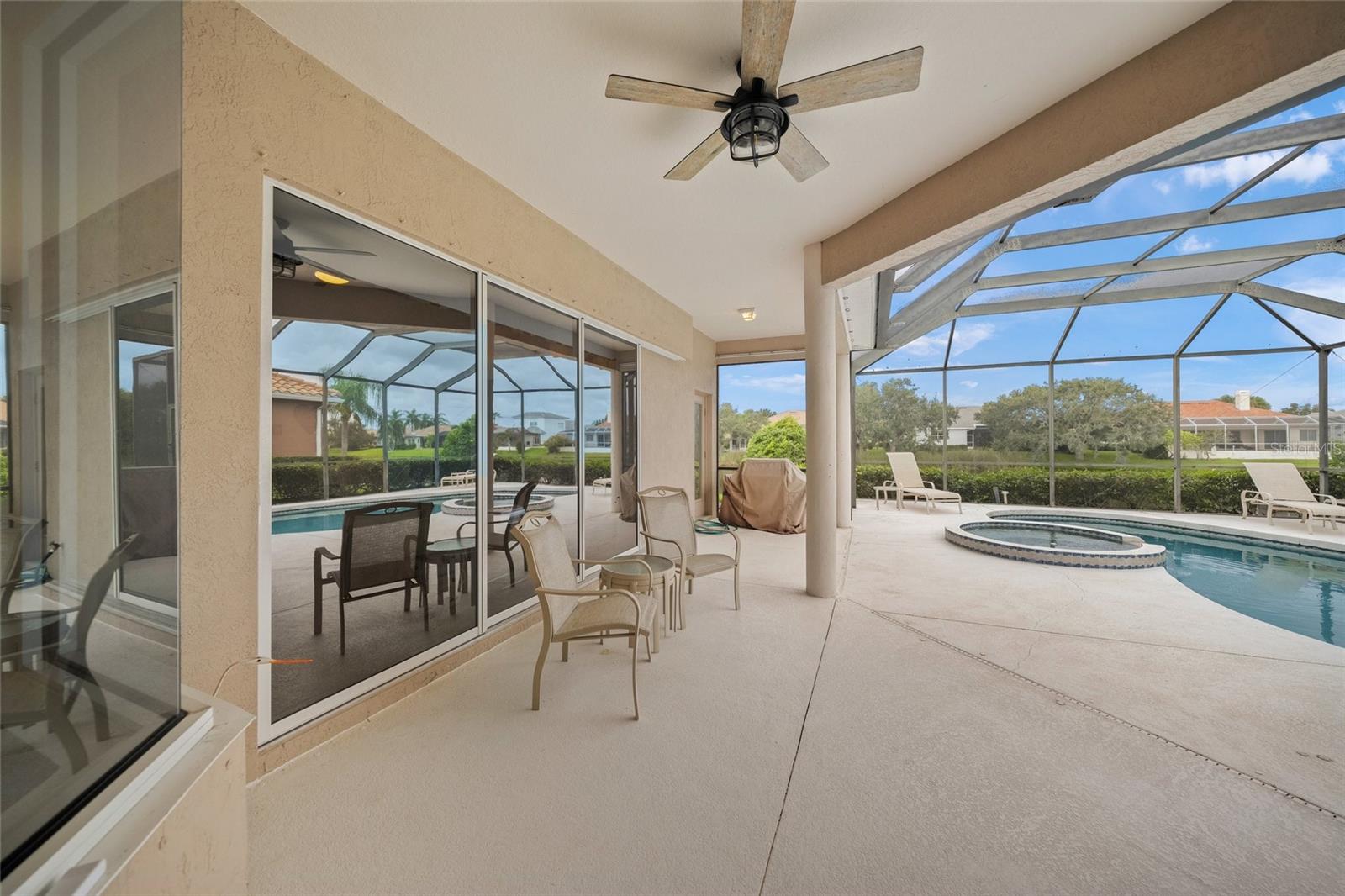 BARTON FARMS, LAUREL LAKES - Residential