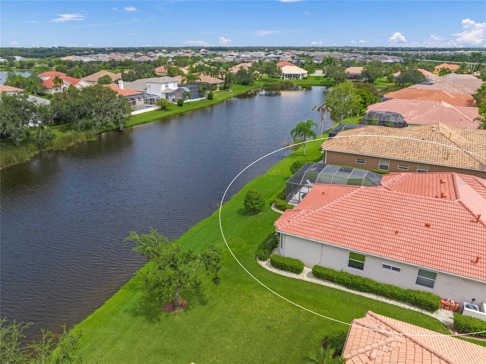 BARTON FARMS, LAUREL LAKES - Residential