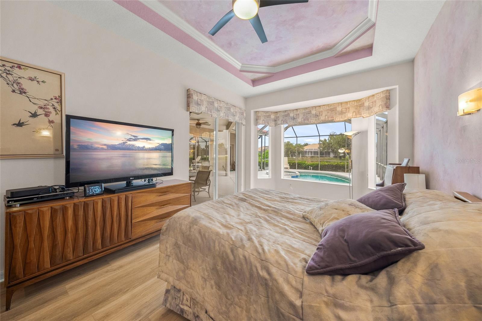 BARTON FARMS, LAUREL LAKES - Residential