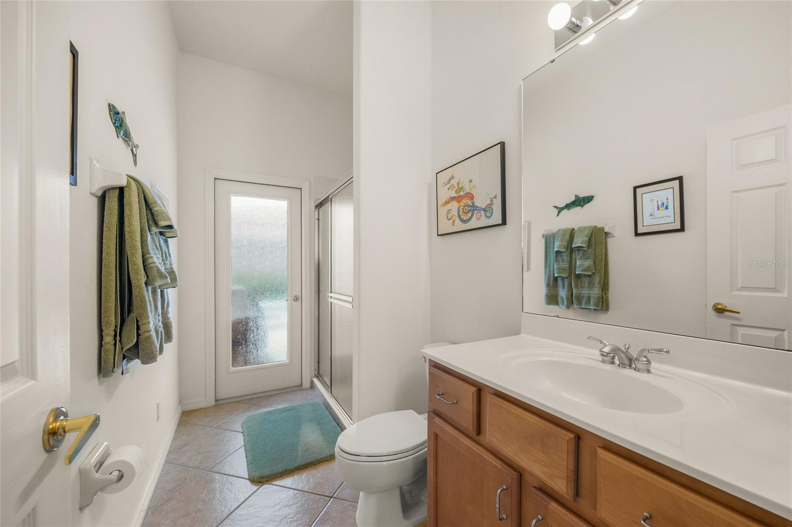 BARTON FARMS, LAUREL LAKES - Residential