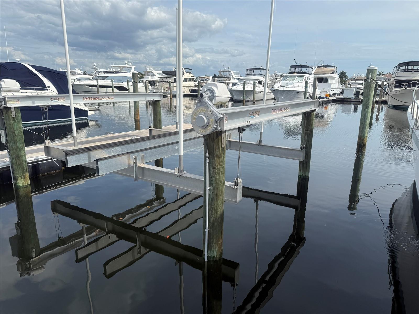 RIVIERA DUNES MARINA PH 3 - Residential