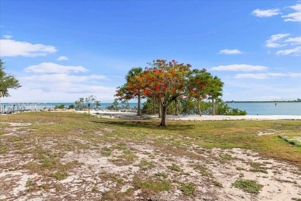 PORT CHARLOTTE SEC 061 - Land