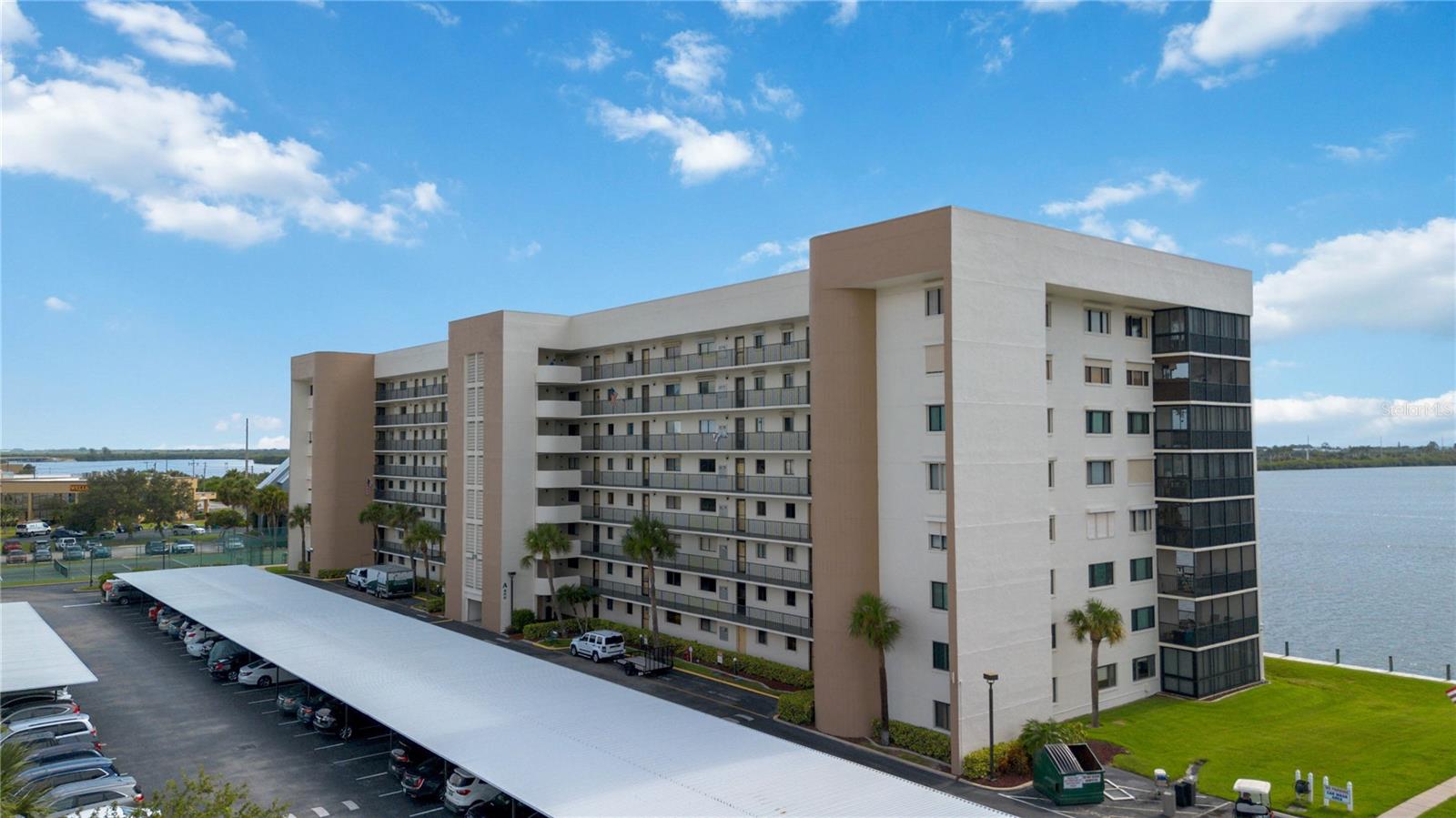 MERRITT TOWERS CONDO - Residential