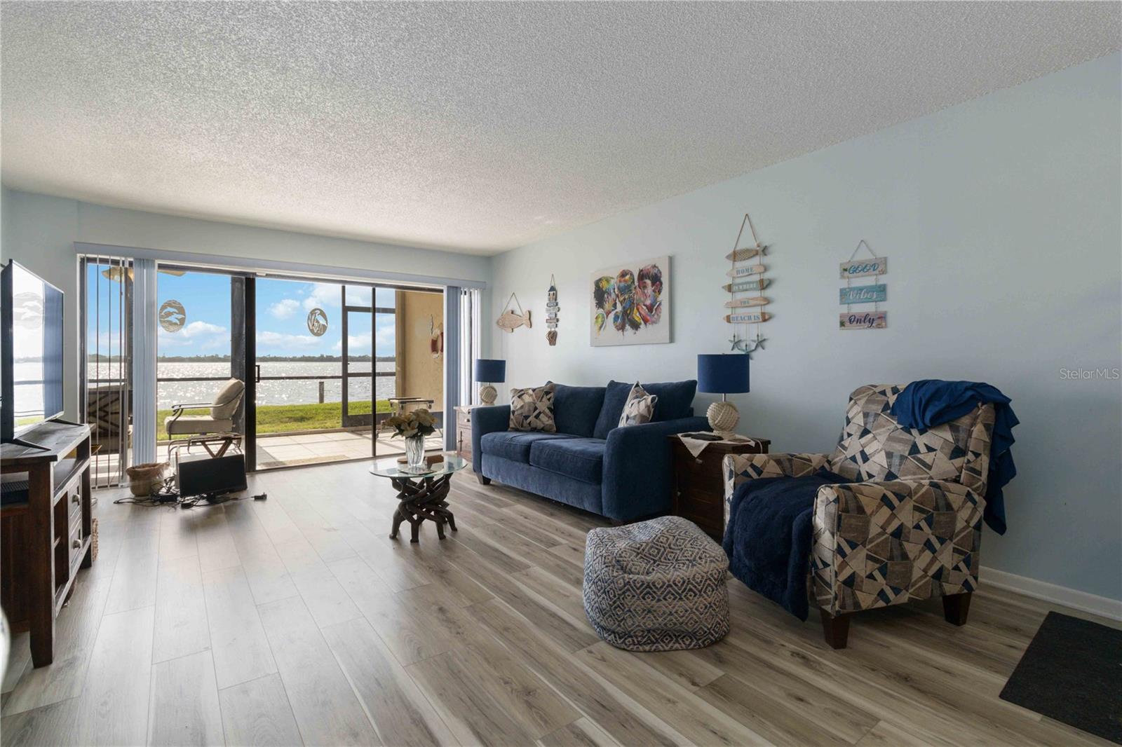 MERRITT TOWERS CONDO - Residential